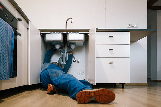 Professional Drain Cleaning technician working in Hot Springs, AR